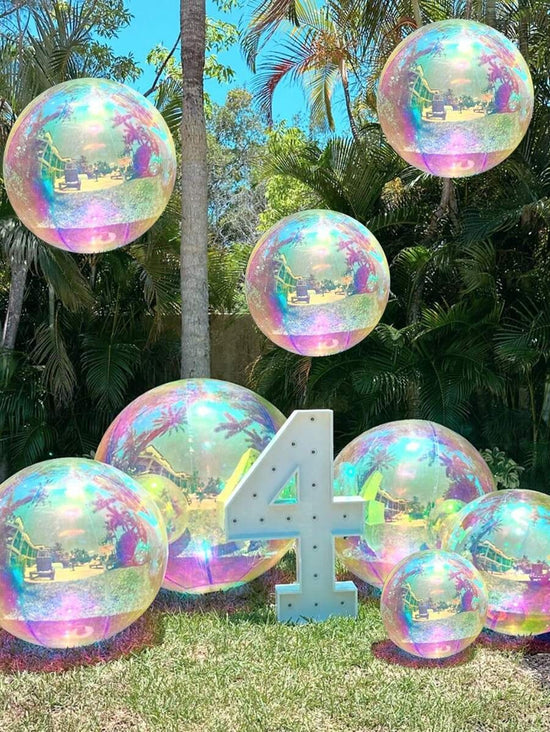 Holographic 4D Round Foil Balloons – Colorful Shine